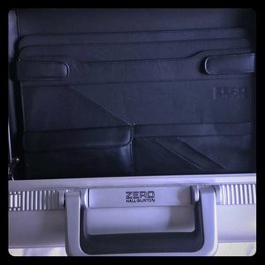 Halliburton zero silver aluminum suitcase camera
